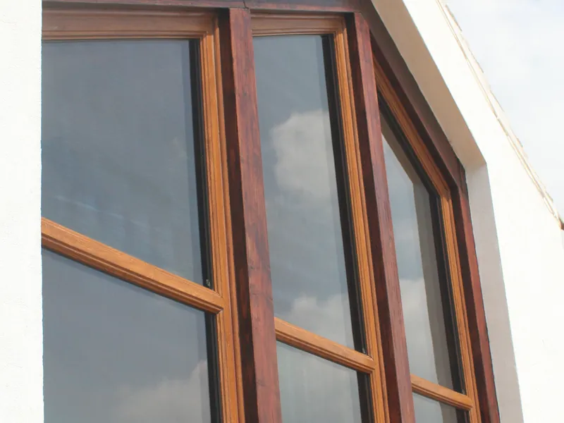 Bay Windows — Gallery Wandsworth