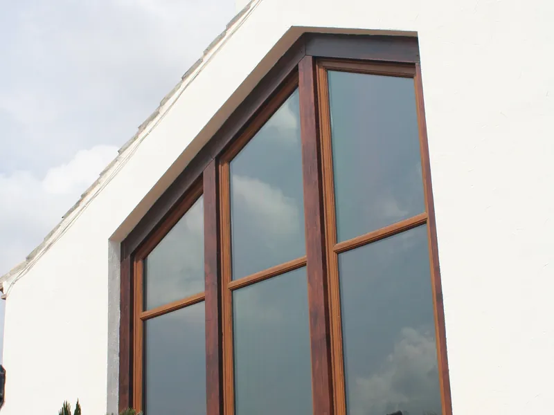 Bow Windows — Gallery Wandsworth